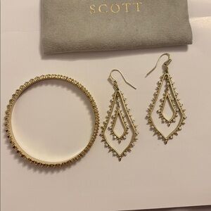 Kendra Scott earring and bracelet set. Set